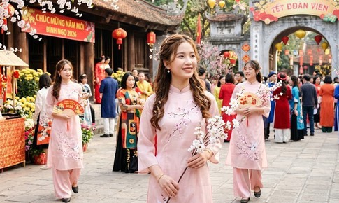 Kiểu tóc đẹp gọn gàng khi du Xuân 2026