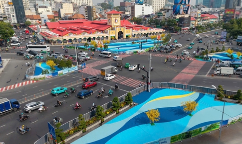 TPHCM nói gì về đề xuất tạm dừng chỉnh trang chợ Bến Thành và Hồ Con Rùa?