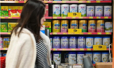 Hồng Kông (Trung Quốc): Phát hiện độc tố nguy hiểm trong nhiều mẫu sữa công thức Nestlé dành cho trẻ em