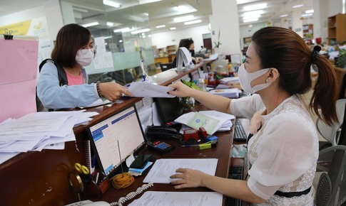 Thành tích để xét nâng lương trước hạn được tính từ ngày nào?