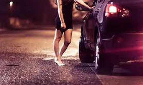 Á hậu Bùi Thị Phương Linh vừa bị tạm giữ là ai?