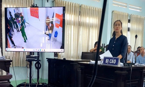 Quay video, la hét trước trụ sở công an, người phụ nữ lĩnh 8 tháng tù