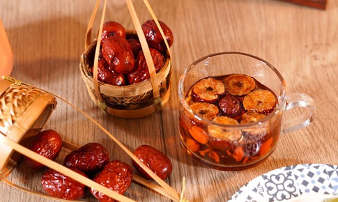 3 loại trà thảo dược giúp tỉnh táo, giảm mệt mỏi khi dọn dẹp Tết