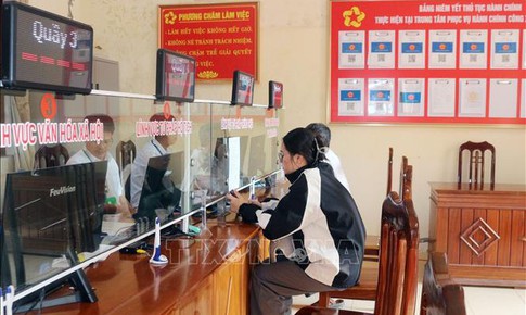 Người hưởng lương chờ thời điểm áp dụng mức lương cơ sở mới