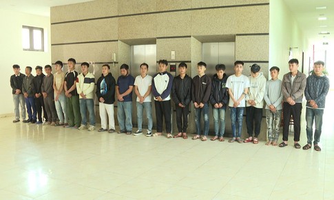 Triệu tập nhóm đối tượng tung tin giả bị 'công an đánh'