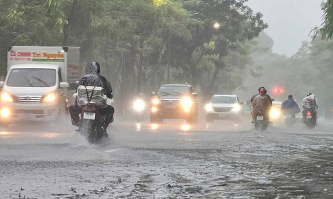 Mưa lớn ở các tỉnh miền Trung kéo dài đến khi nào?