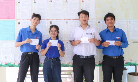 Cử tri trẻ háo hức chờ ngày đi bầu cử