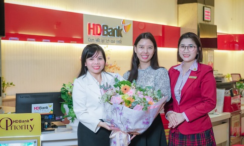 Chủ nhân giải 3 tỷ đồng đã lộ diện, hành trình 'Tiết kiệm Tỷ phú' tại HDBank khép lại trong những khoảnh khắc vỡ òa