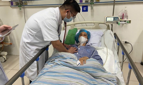 Bỏ thuốc điều trị, dùng thuốc nam: Bệnh nhân đái tháo đường hôn mê nhiễm toan ceton