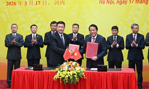 Công an Việt Nam và Trung Quốc đã phối hợp triệt phá ổ nhóm sản xuất 1,4 tấn ketamine 