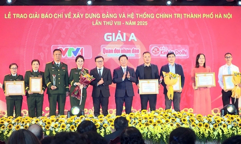 Trao 34 giải báo chí về xây dựng Đảng và hệ thống chính trị Thủ đô