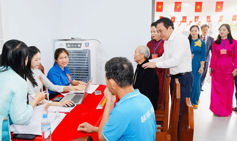 Huế công bố kết quả bầu cử và danh sách trúng cử đại biểu HĐND thành phố