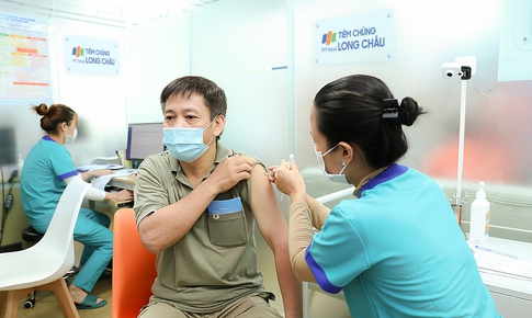 Biến chứng nguy hiểm khó lường của cúm mùa: Chuyên gia khuyến cáo gia đình chủ động phòng bệnh