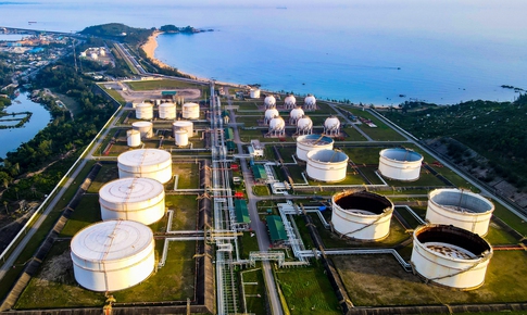 Lọc hóa dầu Bình Sơn không đủ điều kiện công ty đại chúng