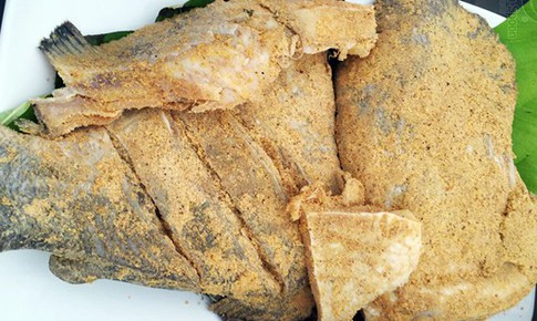 Bộ Y tế vào cuộc vụ 2 người ở Đà Nẵng nghi ngộ độc thực phẩm sau ăn cá ủ chua 