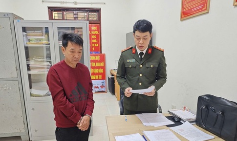 Bắt tạm giam đối tượng dùng dao quắm chém người