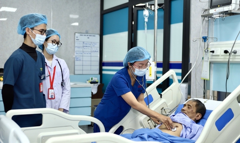 Không học môn Sinh ở phổ thông có khó theo đuổi khối ngành sức khỏe?