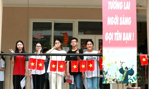 Hà Nội tăng hàng nghìn chỉ tiêu lớp 10 từ 6 ngôi trường mới