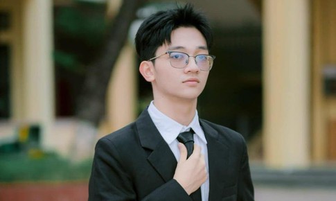 Hé lộ thành tích ấn tượng của nam sinh Hải Phòng đạt điểm cao nhất lịch sử Kỳ thi đánh giá tư duy