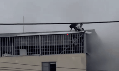 Hà Nội khen thưởng 7 cá nhân dũng cảm cứu người trong vụ cháy tại Lĩnh Nam