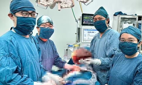 Bệnh viện tuyến tỉnh phẫu thuật thành công ca u vú hiếm gặp, kích thước 'khủng'