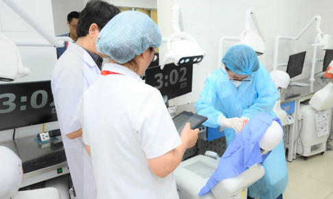 Kỳ thi đánh giá năng lực hành nghề y: Tâm thế ‘người trong cuộc’ trước ngưỡng cửa đổi mới