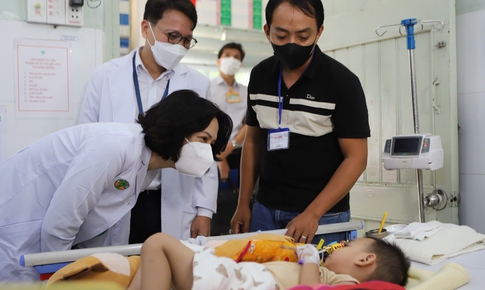 Thứ trưởng Nguyễn Thị Liên Hương: Tăng cường phòng chống tay chân miệng, chủ động ứng phó nguy cơ ‘dịch chồng dịch’