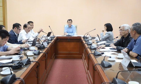 Cẩn trọng trong đăng ký lưu hành để đảm bảo chất lượng thuốc phục vụ chữa bệnh, cứu người