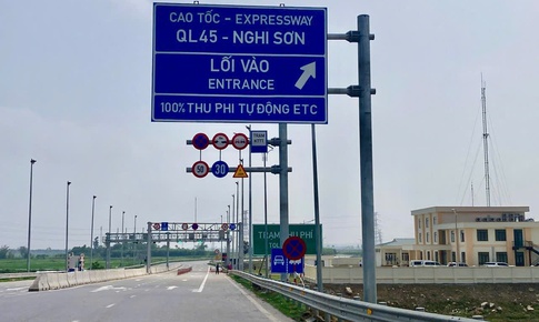 Những điều tài xế cần nhớ khi qua trạm thu phí trên cao tốc Bắc Nam 
