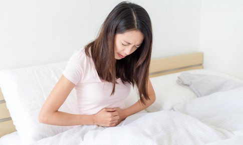 Đau bụng kinh, khi nào là dấu hiệu lạc nội mạc tử cung?