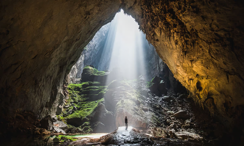 Tour khám phá hang động lớn nhất thế giới 'cháy vé' đến năm 2028