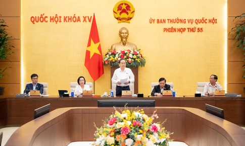 UBTVQH cho ý kiến về công tác nhân sự trình Quốc hội tại Kỳ họp thứ Nhất