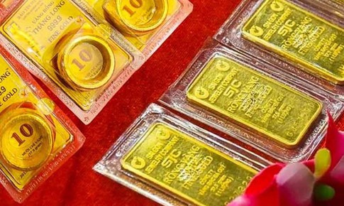 Chốt giá vàng hôm nay ngày 4/3 tiếp đà giảm cực mạnh