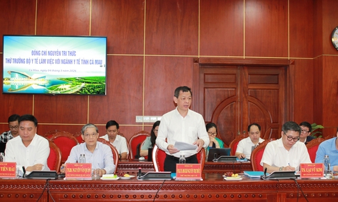 Tăng cường năng lực y tế cơ sở, thúc đẩy chuyển đổi số phục vụ người dân