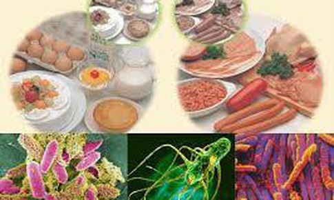 Ăn trưa tại gia gia đình, 3 người nghi ngộ độc nhập viện điều trị 