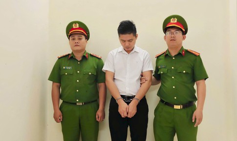 Khởi tố một người nước ngoài chỉ đạo xẻ thịt tê tê quý hiếm bán cho khách