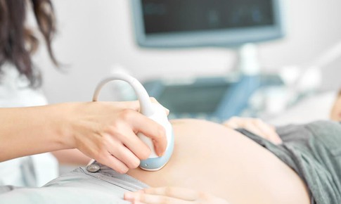 Đề xuất đình chỉ hành nghề bác sĩ tiết lộ giới tính thai nhi: Phạt là cần nhưng phải thay đổi nhận thức