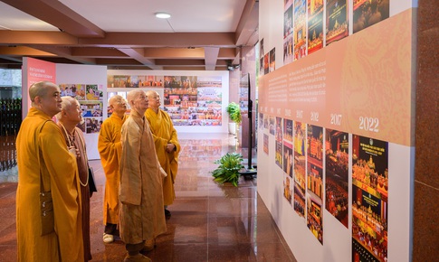 TPHCM: Khai mạc triển lãm 45 năm Giáo hội Phật giáo Việt Nam
