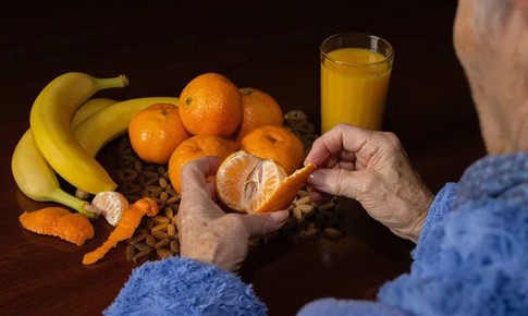 5 loại trái cây tốt cho sức khỏe người cao tuổi