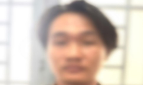 Thanh niên xâm hại bé gái quen qua mạng rồi đến công an đầu thú