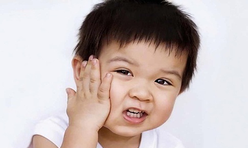 Biến chứng nguy hiểm của quai bị 
