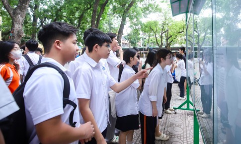 Tính toán kỹ nguyện vọng lớp 10 để không trượt oan trước tỉ lệ chọi cao