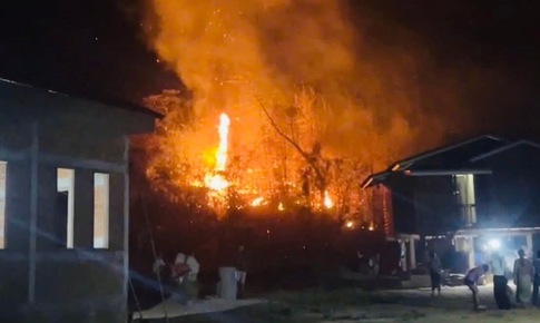 Công an Quảng Trị hỗ trợ chữa cháy rừng tại nước bạn Lào