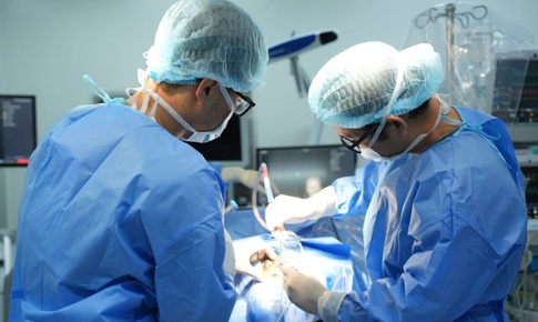 Vượt nghìn km sang Việt Nam mổ não, người phụ nữ Campuchia thoát cơn đau dai dẳng