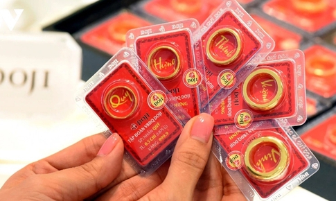 Giá vàng sáng 15/4 đồng loạt tăng mạnh