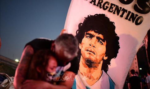 Argentina xét xử lại vụ án liên quan cái chết của huyền thoại bóng đá Maradona