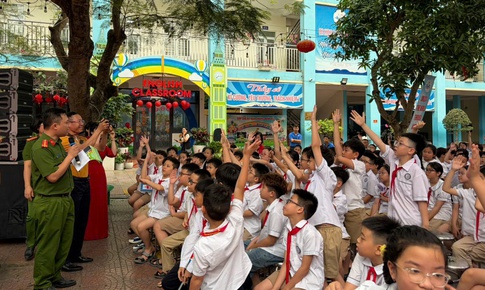 Hải Phòng phối hợp Học viện Cảnh sát nhân dân tuyên truyền vệ sinh môi trường, an toàn thực phẩm cho học sinh