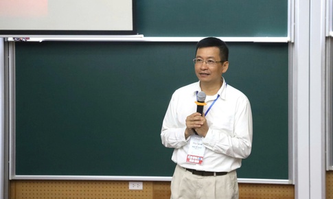 GS Phùng Hồ Hải nhận giải thưởng danh giá cho những nghiên cứu Toán học xuất sắc