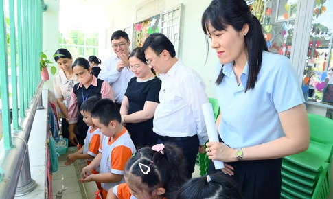 Viện Pasteur TPHCM giám sát phòng, chống tay chân miệng và sốt xuất huyết tại Tây Ninh