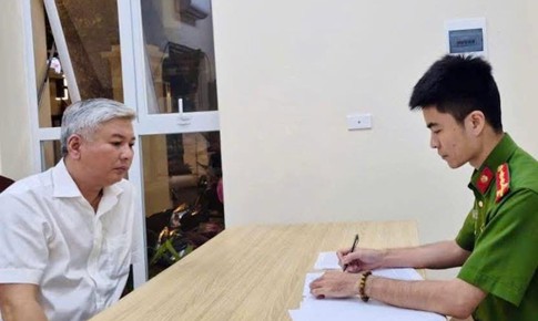 Hung hăng đánh người sau va chạm giao thông, người đàn ông bị tạm giữ